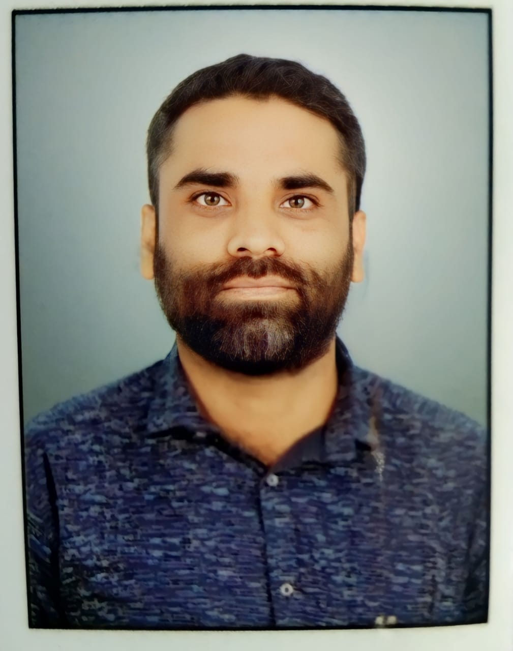 Shri.  Gajendra kashyap